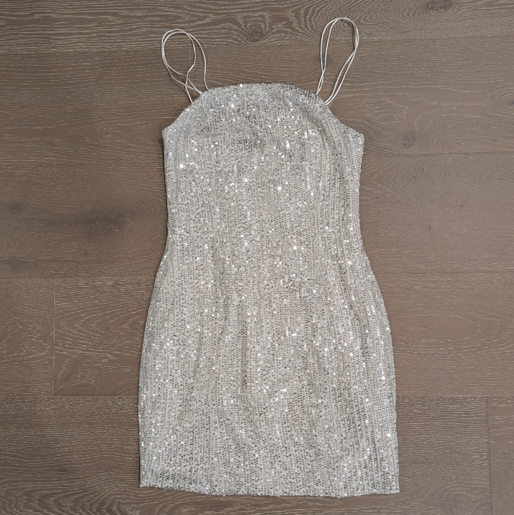 In The Style Sequin Square Neck Mini Dress Silver, Size 8, Tags Still On